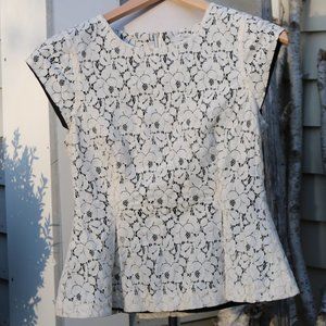 Halogen for Nordstrom Cream Floral Lace w Black Lining Back Zipper Top XS  Box 6